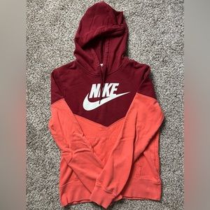 Nike sweatshirt